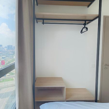 Mossaz Suites Empire City By Starwood Petaling Jaya Exterior photo
