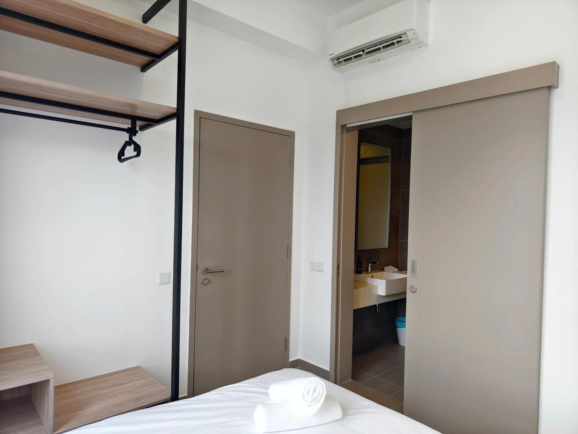 Mossaz Suites Empire City By Starwood Petaling Jaya Exterior photo